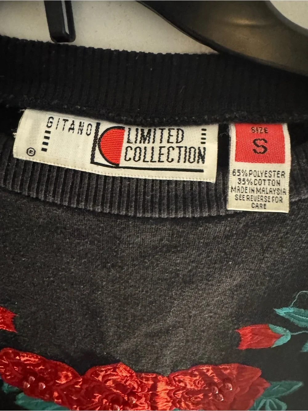 Vintage 1980s Gitano Collection black sweatshirt beaded rose embroidery Size S